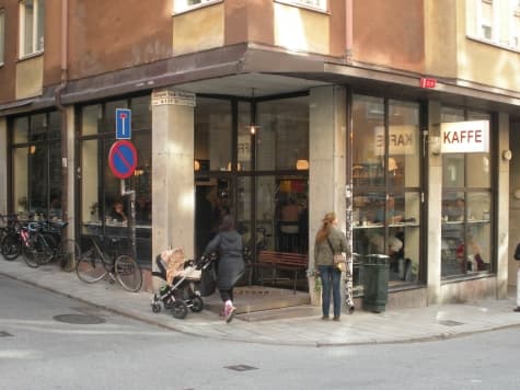 Café “Coffee” (Millennium)